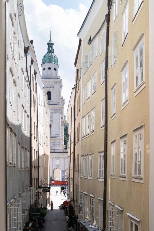 Altstadt-App. Domblick! Salzburg Exterior photo