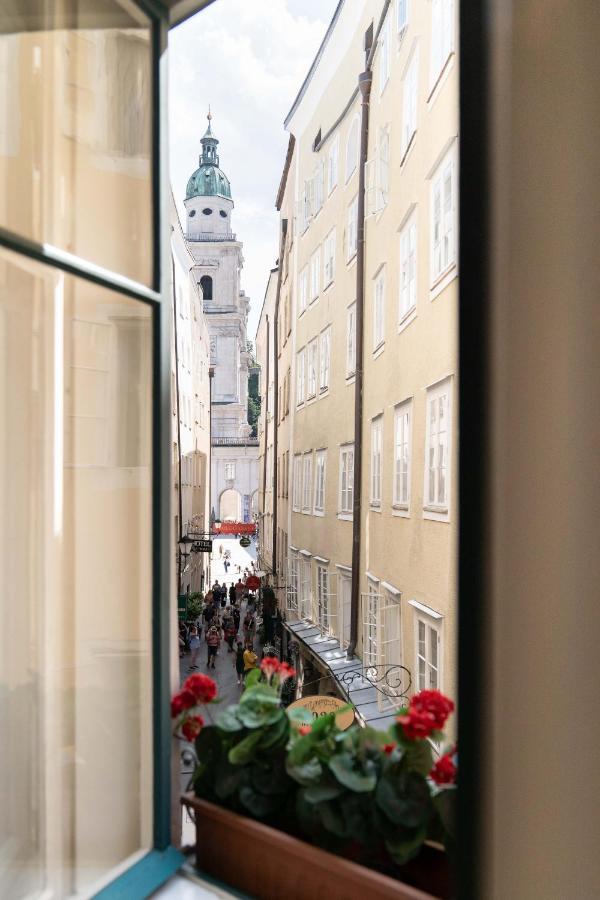 Altstadt-App. Domblick! Salzburg Exterior photo